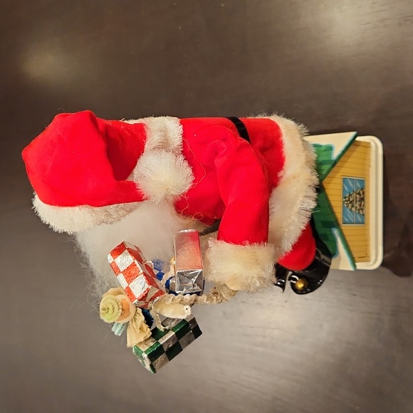 1960 Deluxe Animated Battery & Coin Operated Santa Bank. In the box - Picture 3 of 17
